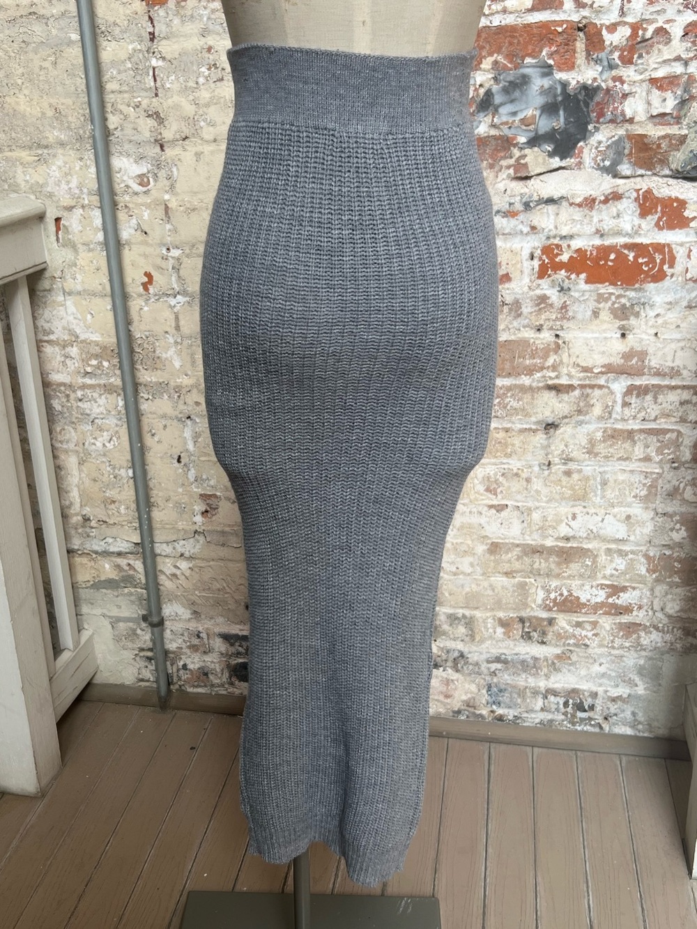 JLuxeLabel Cable-Knit Wiggle Midi Skirt - Picture 6 of 8